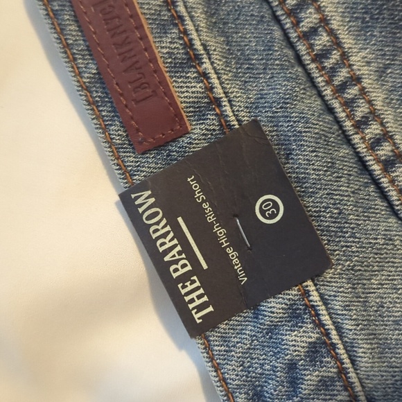 NWT Vintage high rise short - Picture 8 of 10